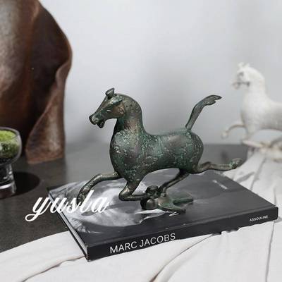 中古风复马电柜书软装古饰品视客厅房柜样板间VOP办公室别墅摆件