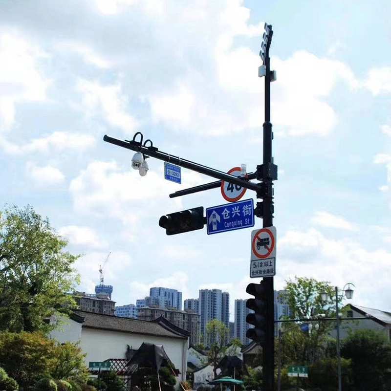 道路综合杆交通照明综合共杆智慧路灯多合一F信号灯杆八角杆
