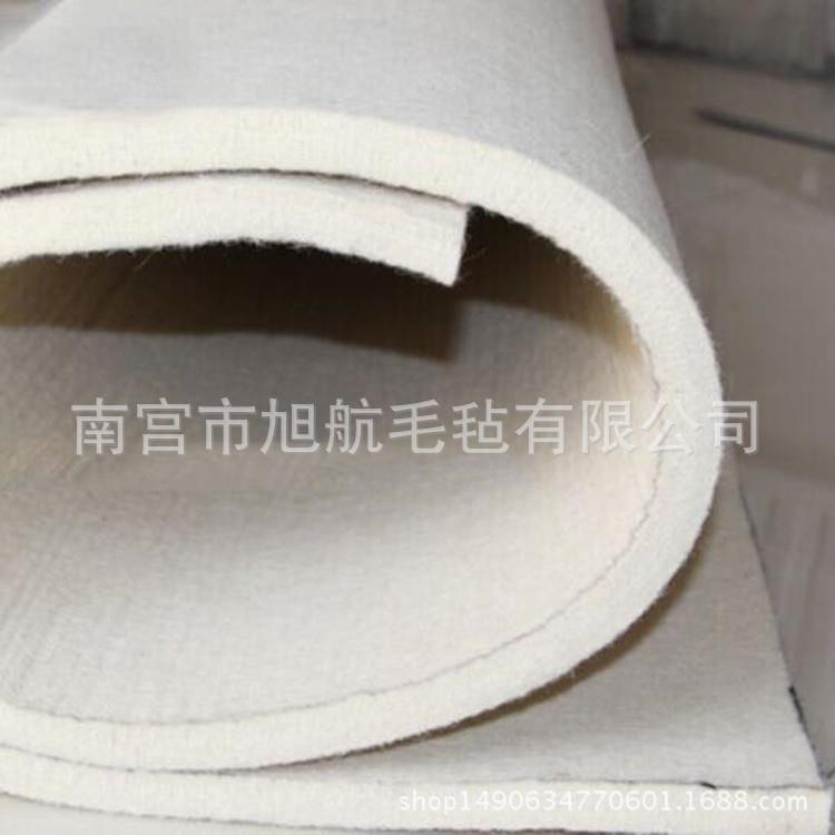 厂家供应羊毛毡床垫 高密度褥子 学生防潮床垫 榻榻米保暖炕垫子