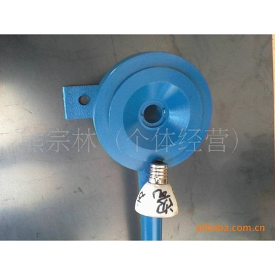 LED灯头手动E11 E12灯头打点铆接锁紧卡灯头机