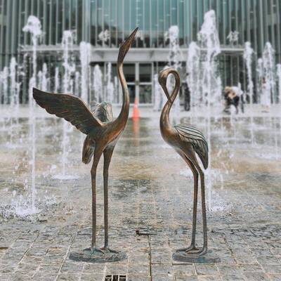 HY1806-仿塑真仙鹤雕园仿铜玻璃钢小区户林外花庭院假山水池造景