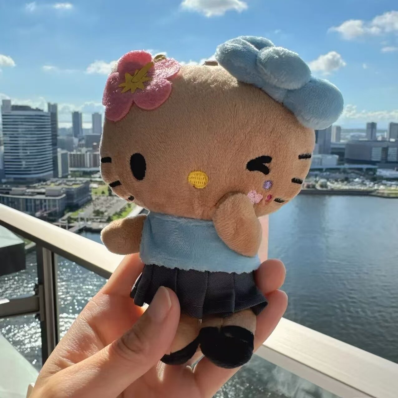 夏威夷度假黑皮小猫咪挂件钥匙扣女生可爱毛绒公仔玩偶背包挂饰
