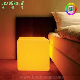 方红LED发光立体创意家具酒吧KT方V塑料凳子吧椅户外LDX C04网派