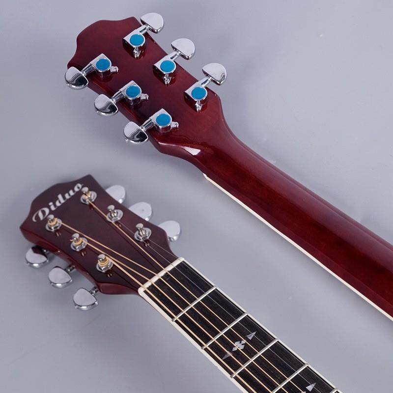 4寸亮光谣吉他超薄云杉吉他沙比利40寸超薄木便携薄桶0guita民r入