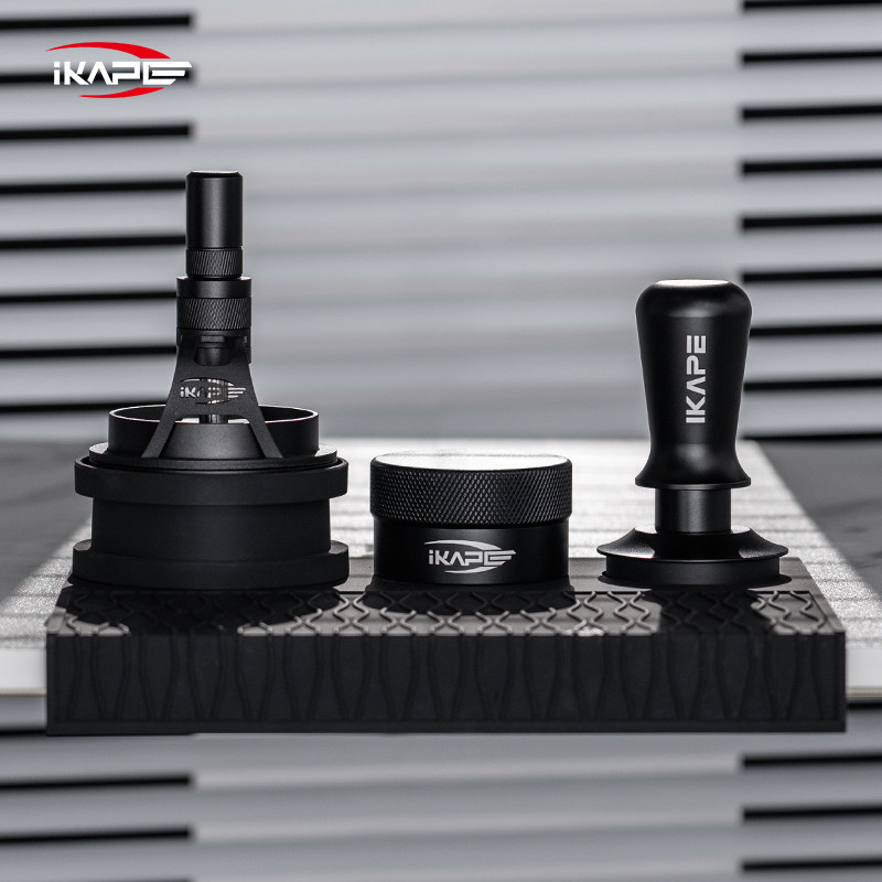 IKAPE咖铂黑武士压粉布粉套装