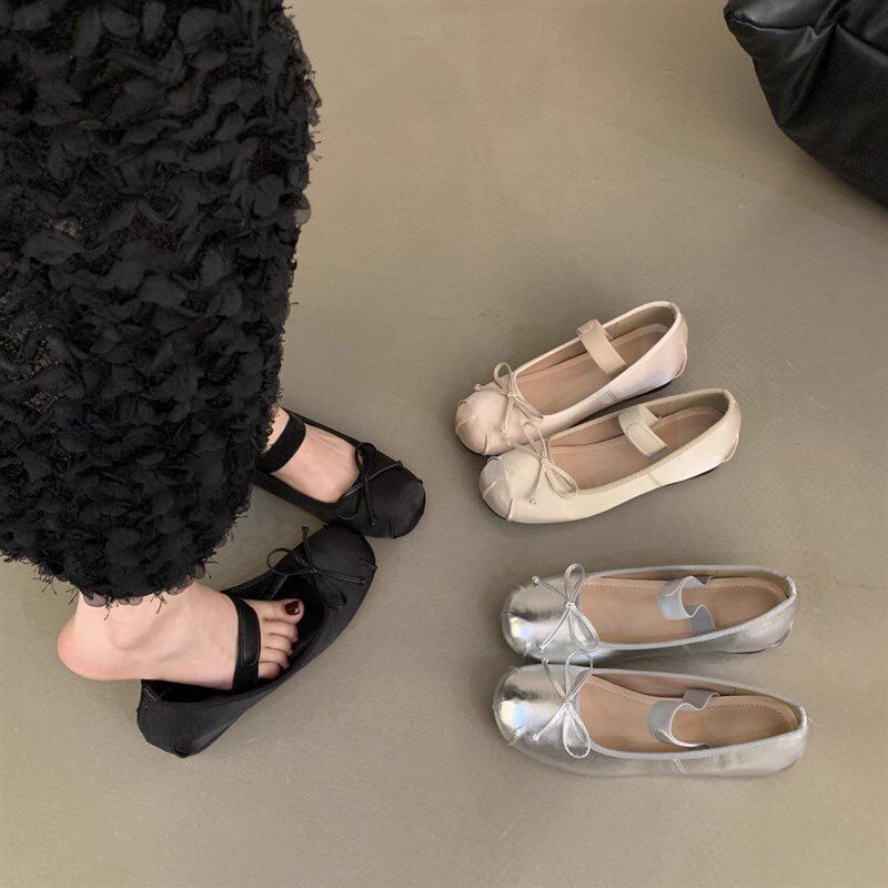 方头浅口单鞋女2025春秋新款法式晚风气质温柔仙女平底奶奶鞋