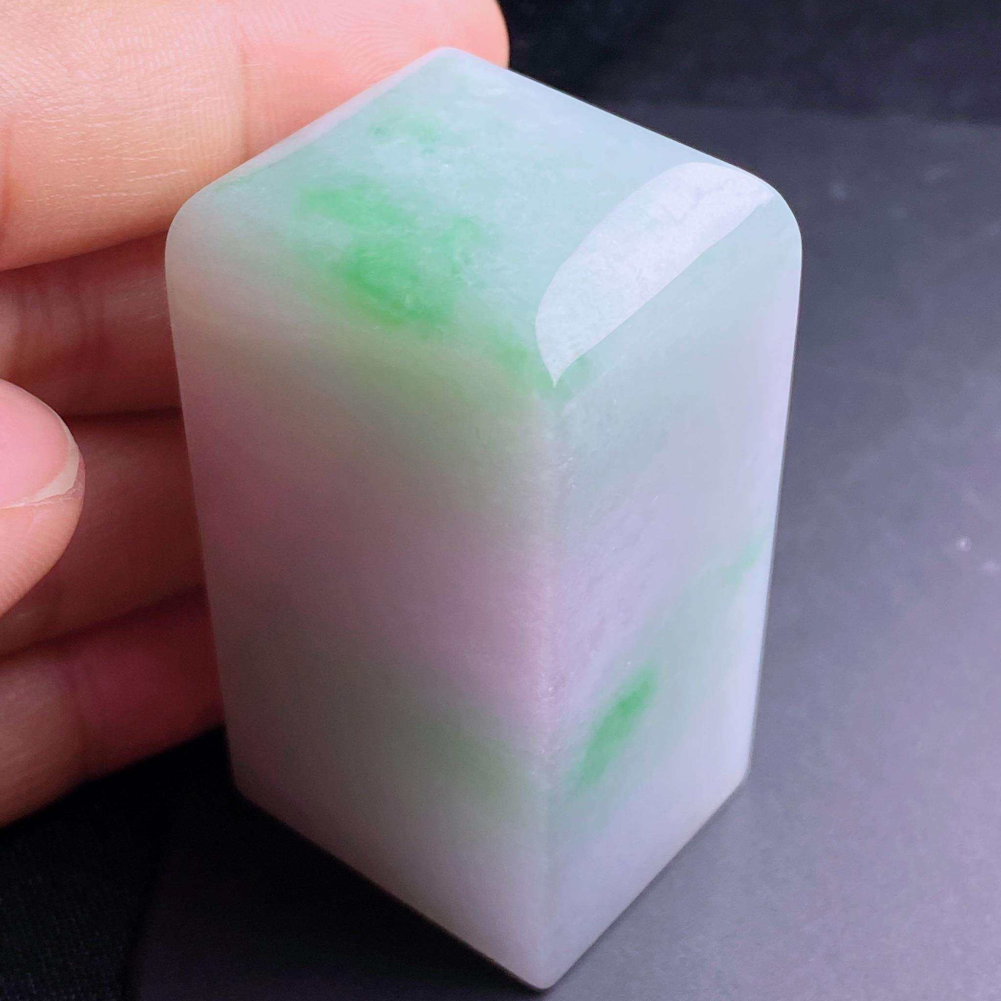 缅甸天然翡翠a货春带彩方形印章lyey篆刻尺寸:51.6-23.3-27.5mm