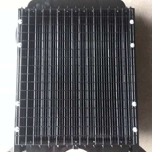 直销ZH4100/4102柴油机水箱散热器及柴油机水泥罐车配件