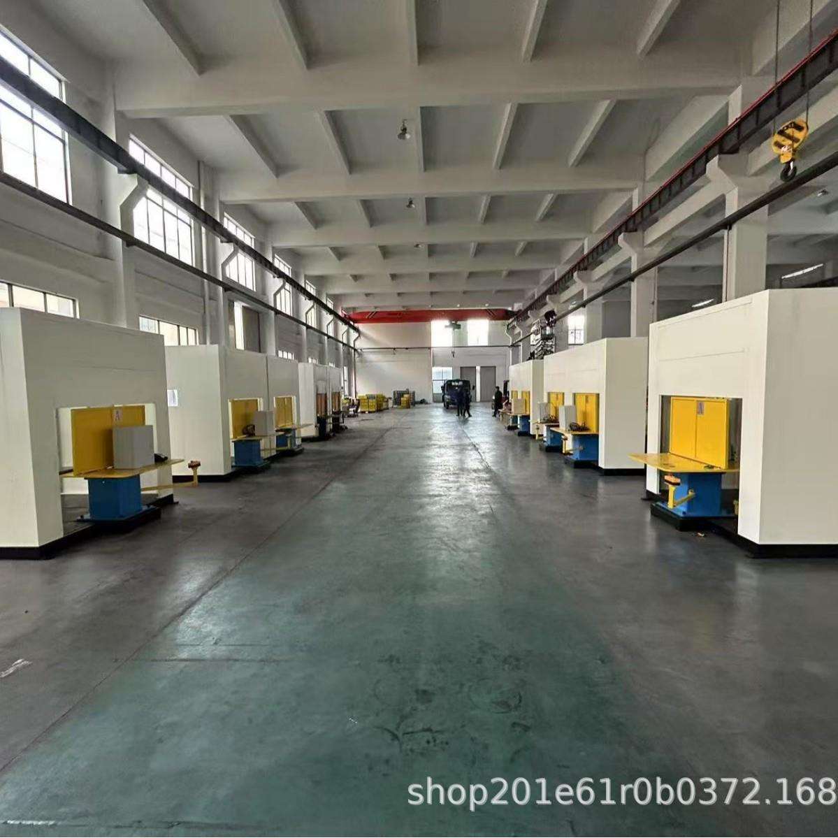 自动焊接生产线设计焊房双工位机器人工作站汽车金属焊接机械臂