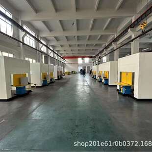 自动焊接生产线设计焊房双工位机器人工作站汽车金属焊接机械臂