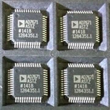 AD7671ASTZ AD7671A AD7671 封装QFP-48 数模转换器芯片