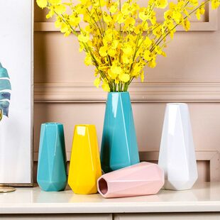 网红北欧陶瓷花瓶白色水培客厅干花小花瓶简约装饰品桌面插花摆件