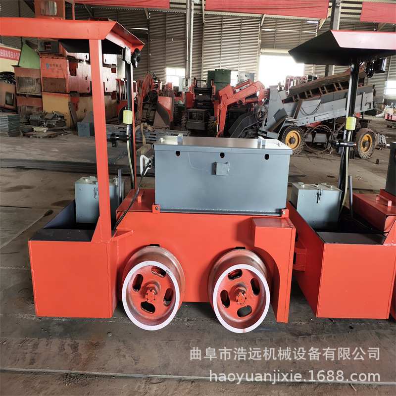 2.5吨蓄电池电机车适用领域蓄电池电机车防爆电机小型钢牛矿斗车