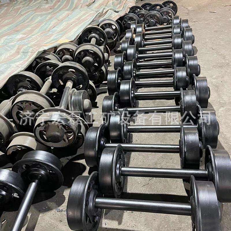 矿用平板车固定式轮对600轨距铸钢轨道轮隧道窑车实心锻造轮对