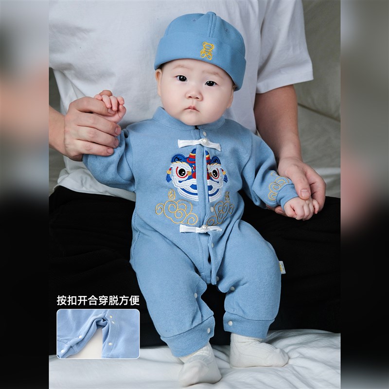 婴儿连体衣春秋新款男宝宝春装中式爬服婴幼儿长袖外出春款哈衣潮