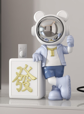 太空人笔筒客厅桌面摆件装饰品家居入户玄关书桌收纳学生生日礼品