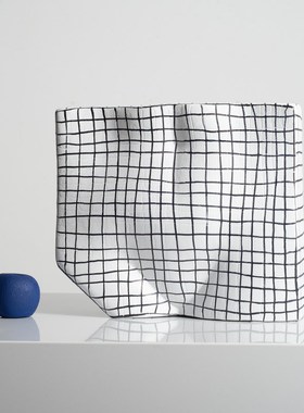 手绘黑白网格几何立方体摆件电视柜样板房客厅酒店桌面装饰摆设