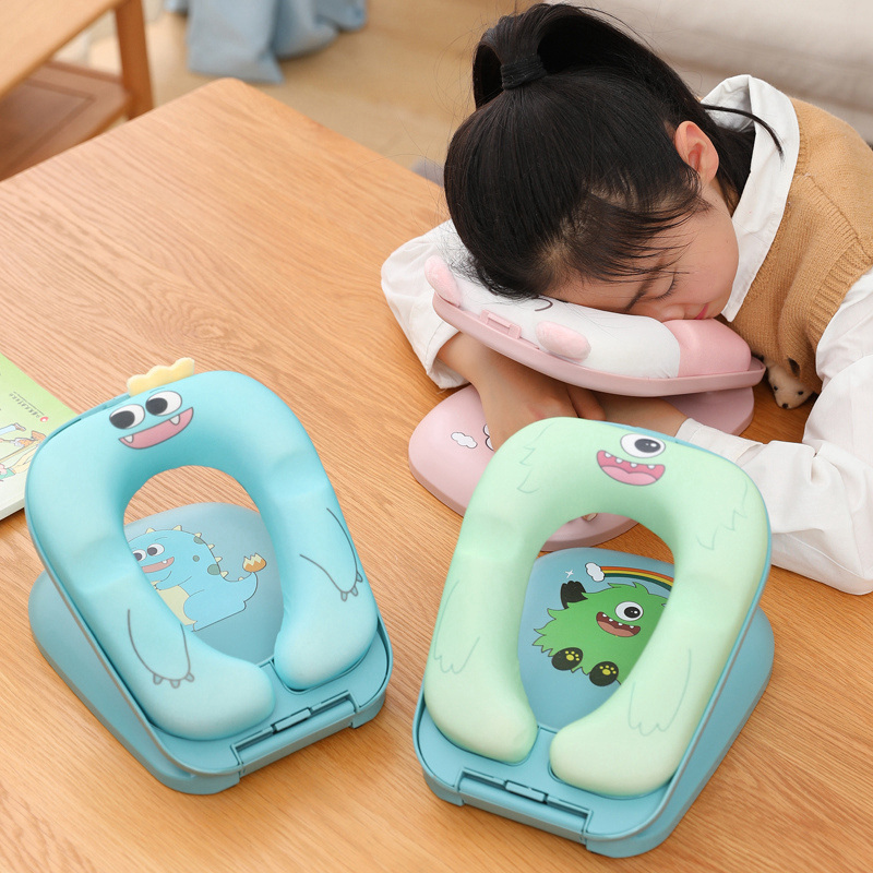 儿童午睡枕趴睡枕便携折s叠午睡神器小学生教室桌上午休抱枕趴趴