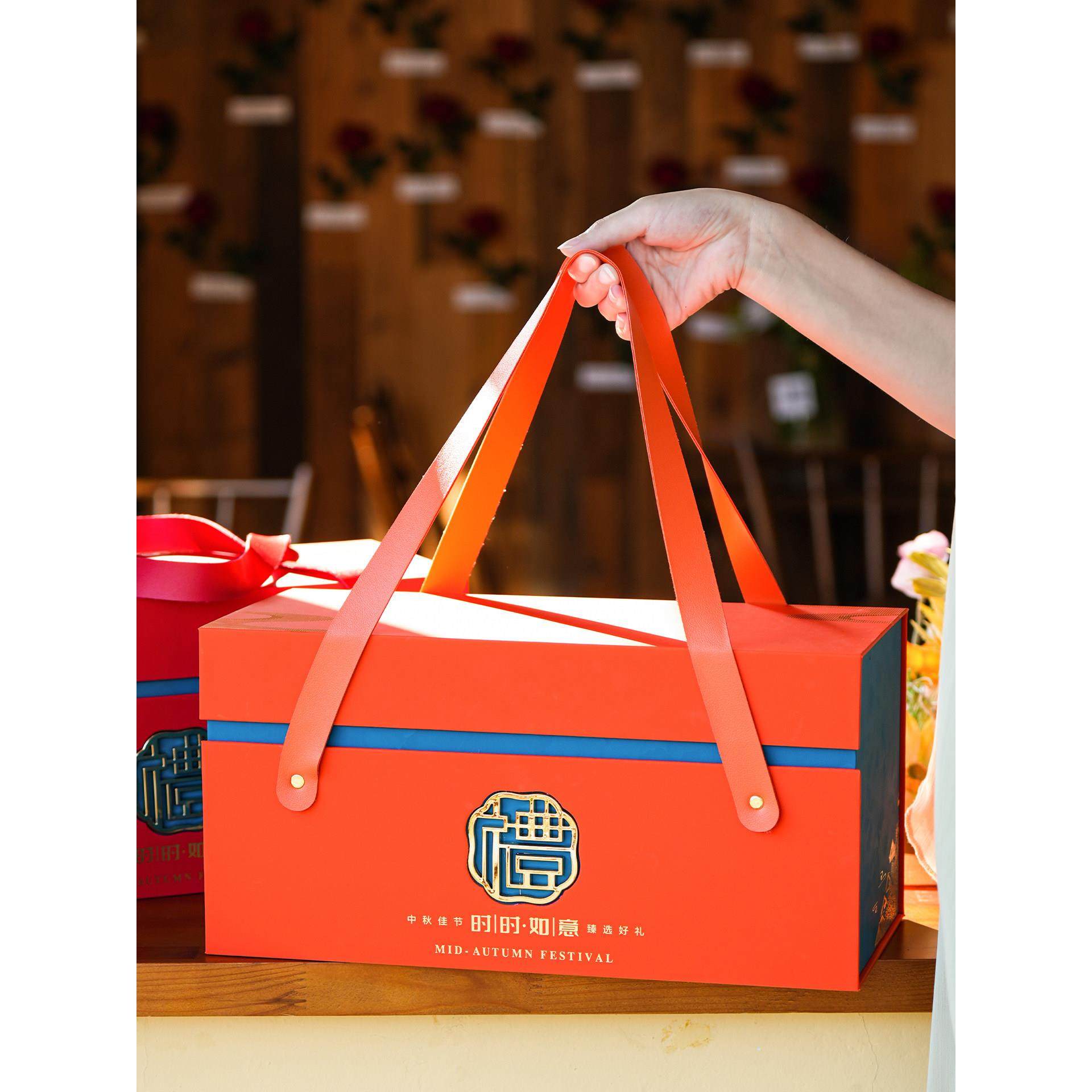 中秋红酒月饼包装盒月饼礼品盒企业酒店定制手提粒粒空盒子