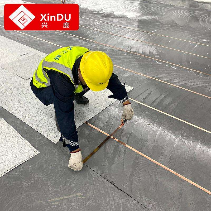 防静电pvc地板 净化车间塑料卷材塑胶地板机房电子厂防静电地胶