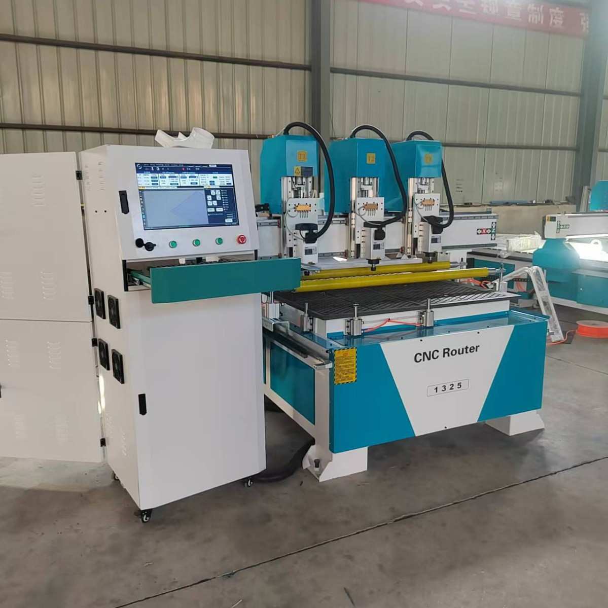 数控雕刻机四工序开料机全自动家具橱柜门板下料机木工机械设备