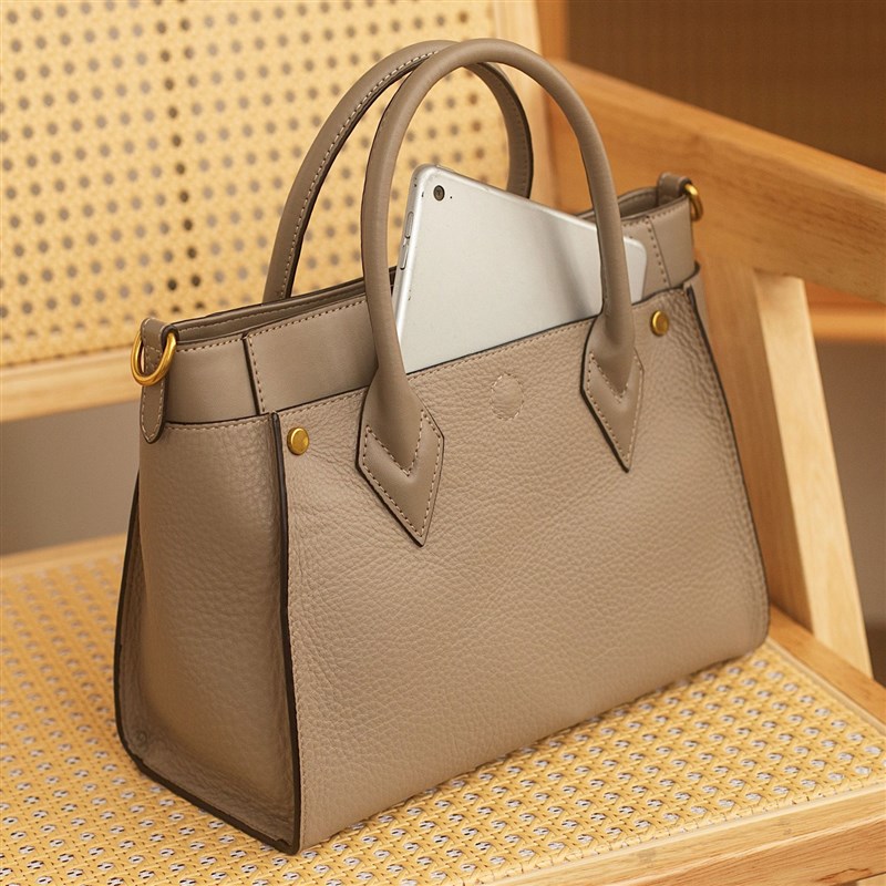 真皮女包手提包2025新款时尚轻奢斜挎包百搭单肩包软皮包精致洋气