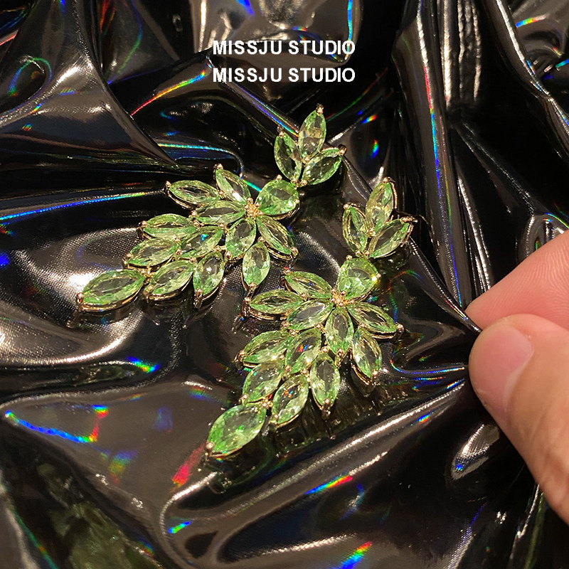 奢华款气质绿水晶树枝耳坠长款度假风叶子耳饰高级感清新百搭耳钉
