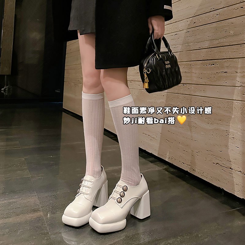 2025春秋新款真皮粗跟深口单鞋女小个子防水台配裙子白色粗跟皮鞋