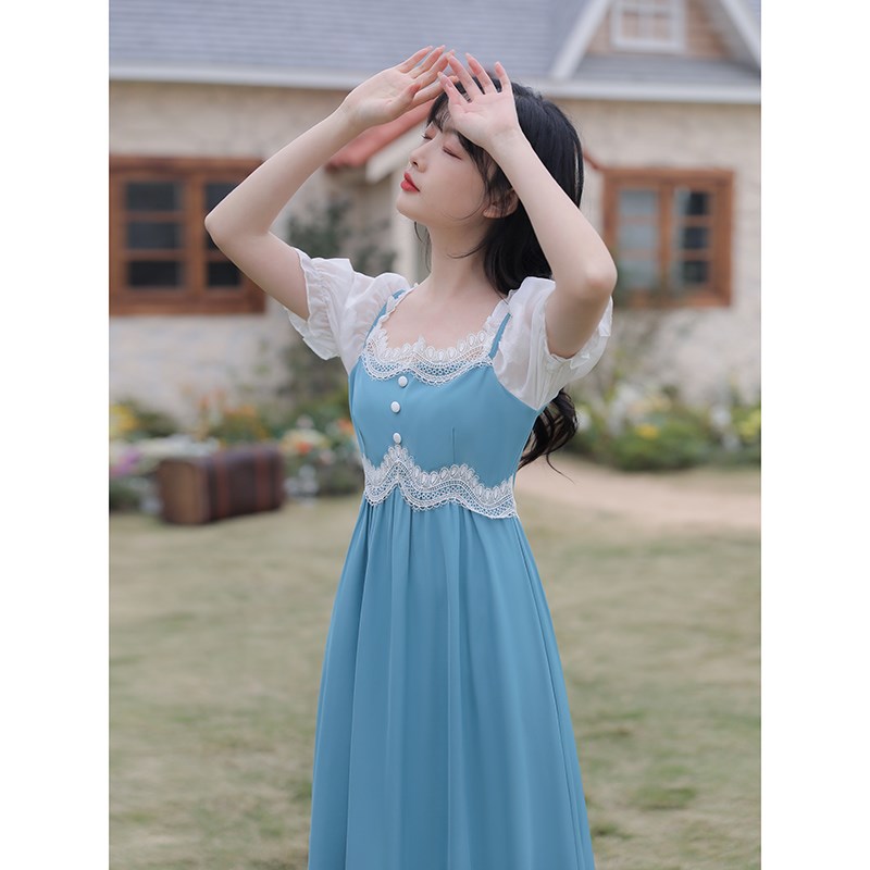 2024夏季新款裙子法式初恋甜美设计感小众收腰显瘦减龄气质连衣裙