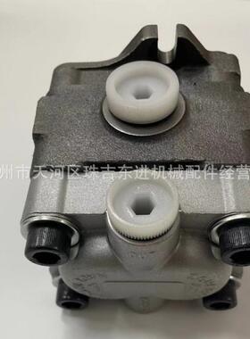 适用卡特301.5齿轮泵PVD-00B-18P-6AG4 GEAR PUMP