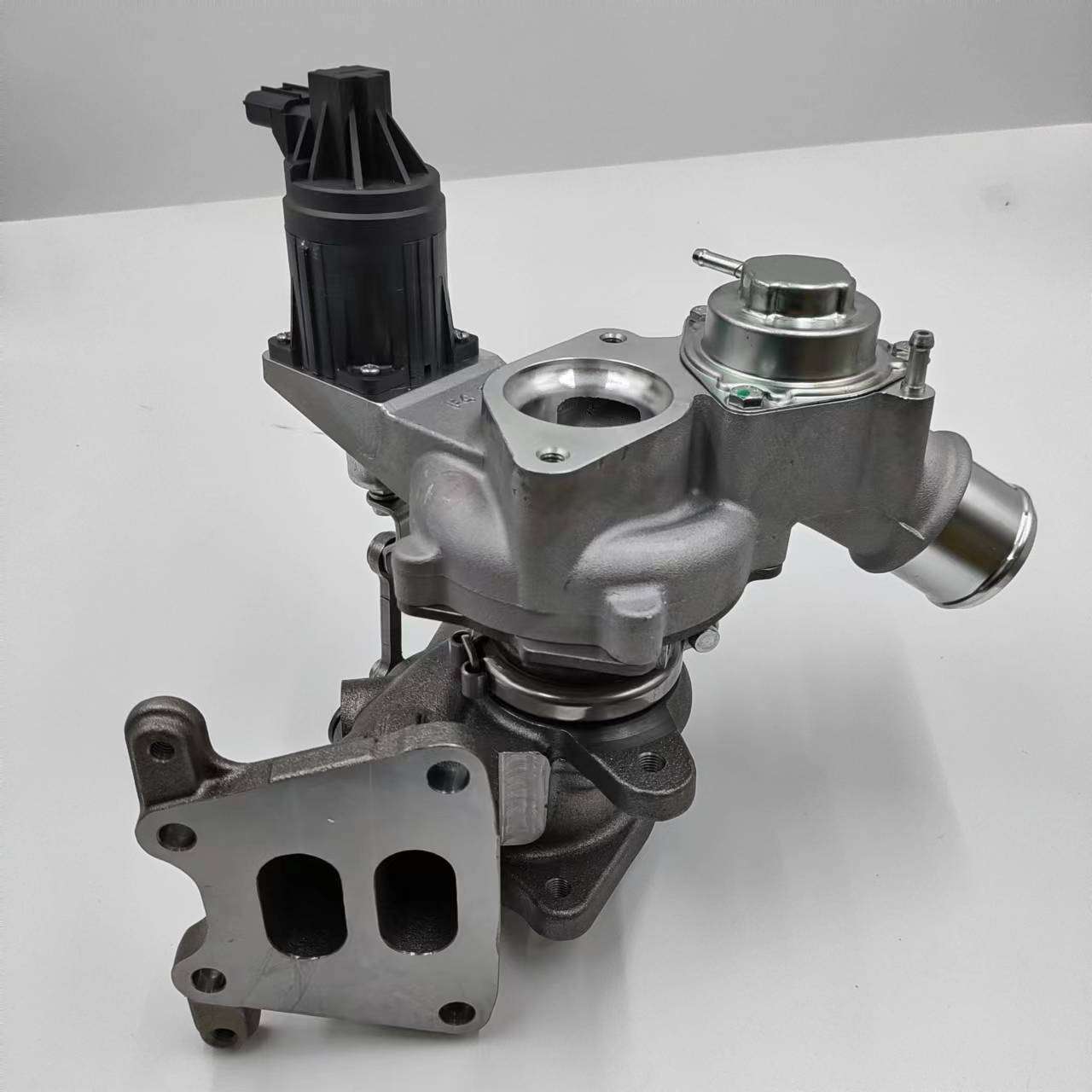 雅阁 1.5L涡轮增压器 18900-6A0-003 6A0-F4-T/C发动机涡轮机