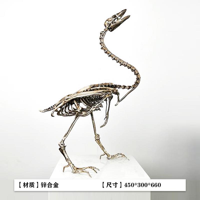现代新中式金属抽象动物犀利创意摆件手拿相框雕塑工艺品桌面装饰