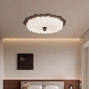 跨境卧室主灯中古风奶油风全光谱护眼灯创意温馨浪漫房间吸顶灯