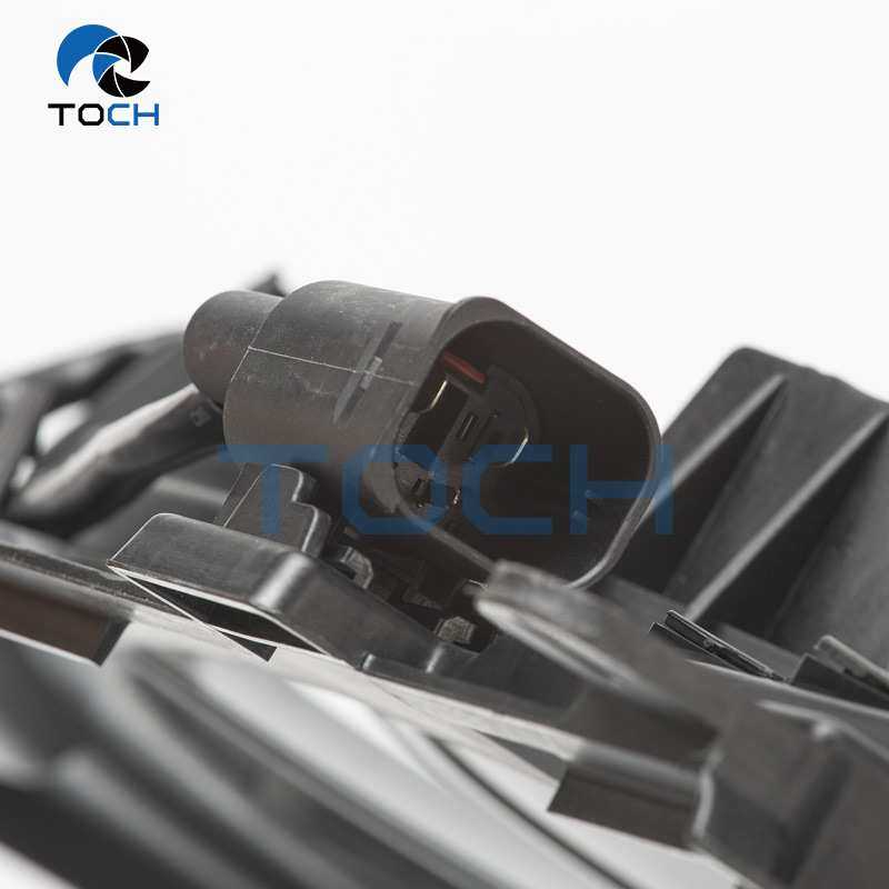 17418642161   5系 2010-2016  3.0L F18600W 四缸 N20 电子扇