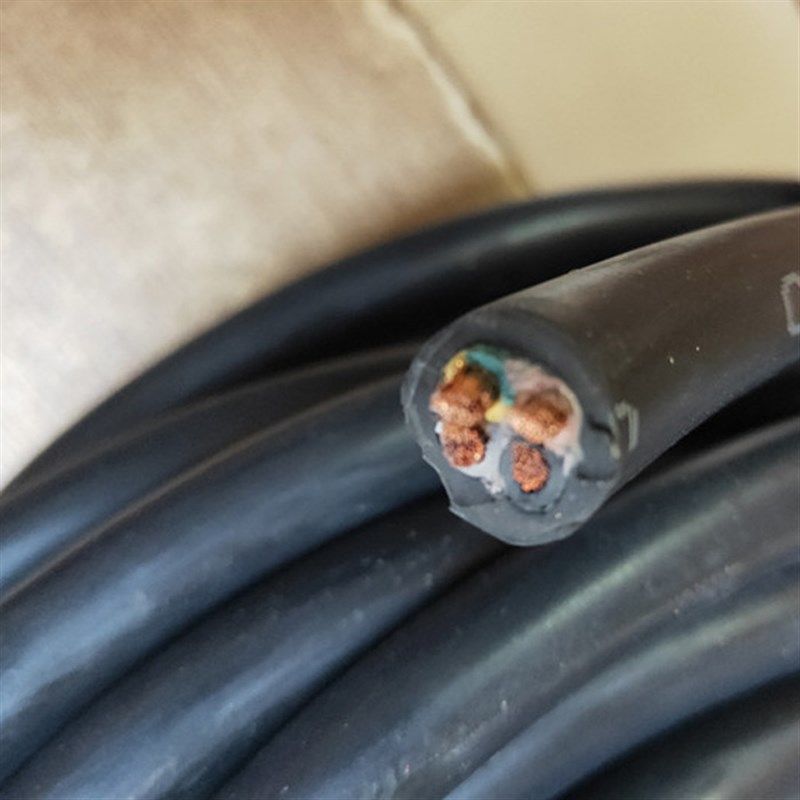 橡套YC4芯1.5/2.5/4三相四线6平方电缆线户外防水纯铜芯软线电线