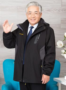 加肥加大码中老年户外夹克男装大号爸爸秋冬外套可脱卸内胆冲锋衣