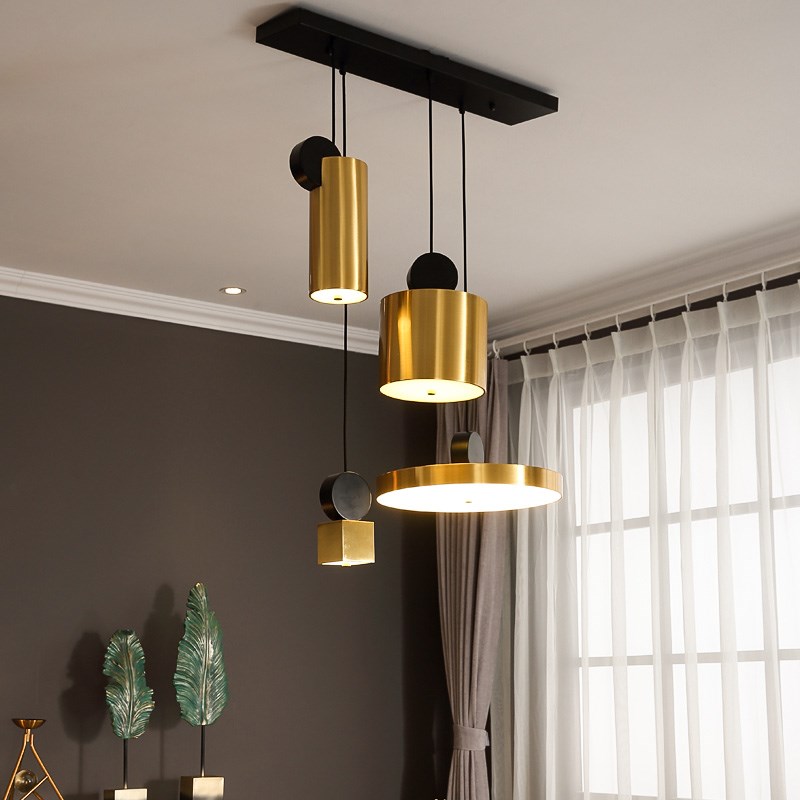 北欧现代金属吊灯简约餐厅吧台床头灯咖啡服装店个性创意软装吊灯