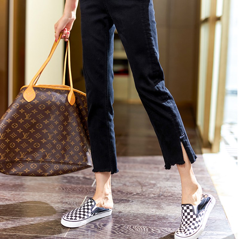 梨形身材显瘦裤子胖妹妹大码2023春新款高腰弹力开叉直筒牛仔裤女