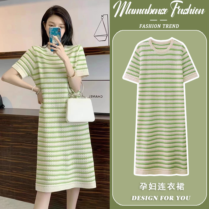 孕妇连衣裙短袖薄款绿色圆领条纹冰丝中长款遮肚减龄2024新款夏季