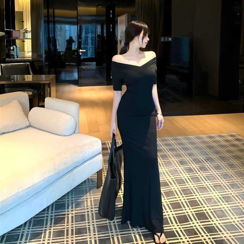 高级感气质修身V领短袖洋装女夏季纯欲收腰裙子凸显身材包臀长裙,女装/女士精品,连衣裙,淘宝优惠券,粉丝福利购,淘宝优惠卷