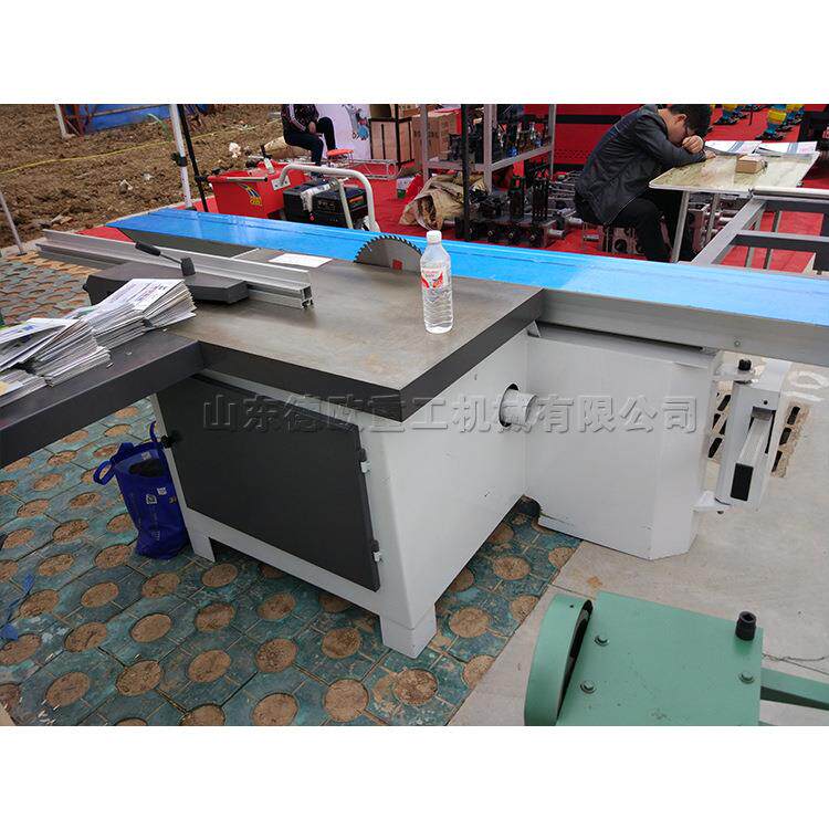 木材精细裁板锯台机 拼接实木板塑料板加工设备 纵剖成角推台锯
