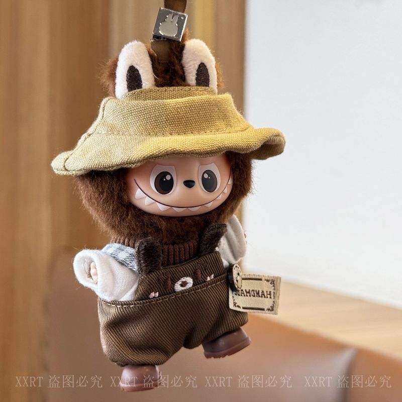 labubu4娃衣爆款4.04代拉布布MINI心底密码搪胶公仔帽子T恤背带裤