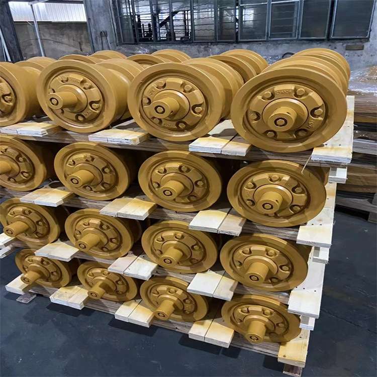 供应SD23推土机轮毂198-21-11490 履带总成 分动箱