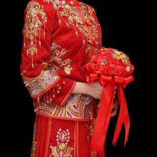 新娘手捧花中式结婚新娘手持花红色秀禾服新款婚礼高档仿真手捧花