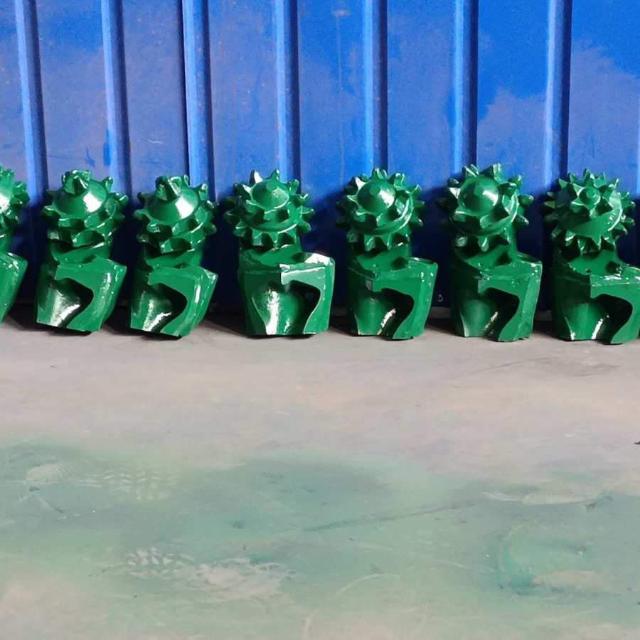 银海钻头厂家供应 钢齿8 1/2 掌片 岩石扩孔器 桩基 软地层