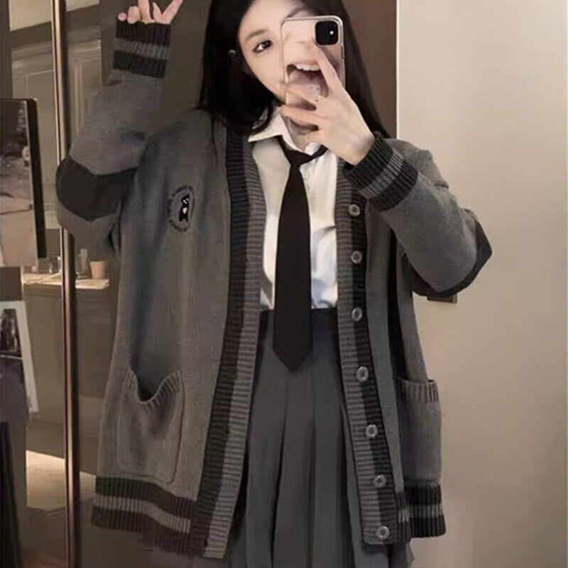 秋冬装搭配一整套高级感御姐小个子学院风毛O衣开衫百褶裙两件套