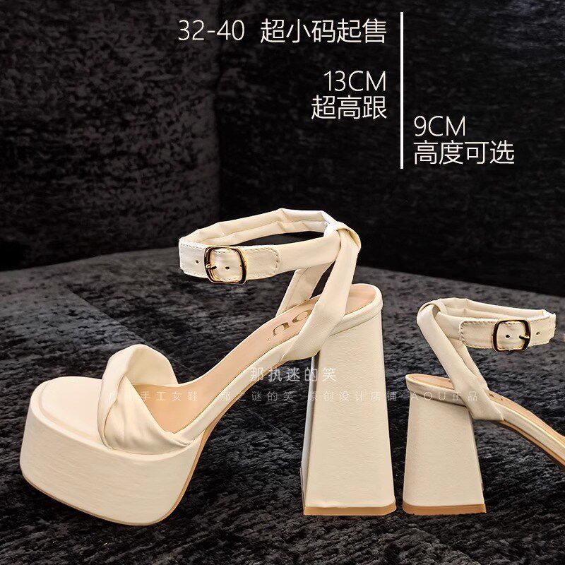 防水台一字带凉鞋扭结超高跟v凉鞋女夏3233小码个子魔术贴增高凉