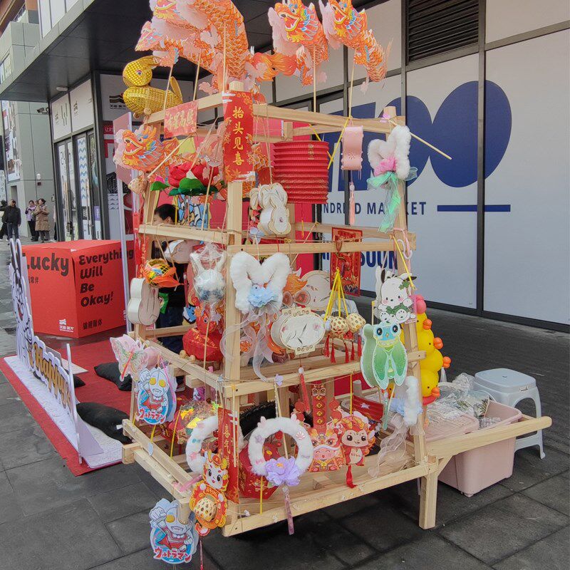 流动非遗鱼灯车j龙灯车传统花灯车传统文化民俗文化传统节庆货郎