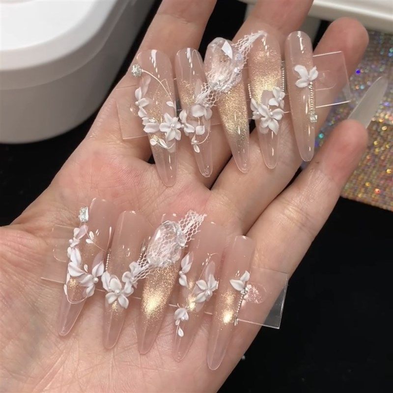 十月花嫁高端手工定制光疗穿戴美甲立体雕花孕妇橘粉新娘婚纱甲片