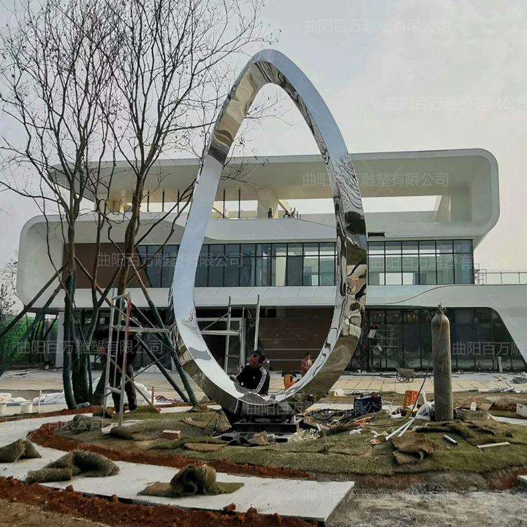 镜面不锈钢圆环雕塑制作 大型不锈钢景观雕塑来图制定